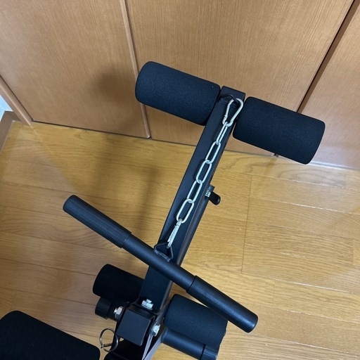インクラインベンチ