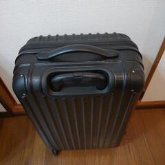 キャリーケースの画像