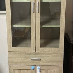 【訳アリ】食器棚のパーツの画像