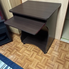 パソコンラックの画像