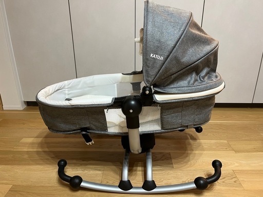 ※お取引先決定　ほぼ未使用　美品　カトージ　バウンサー　ターン360°