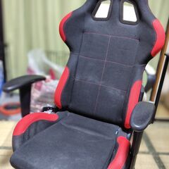 ゲーミングチェア譲渡します（指定日以降は廃棄になります）の画像