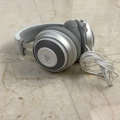 Razer Kraken Mercury White ゲーミングヘッドセット ホワイトの画像