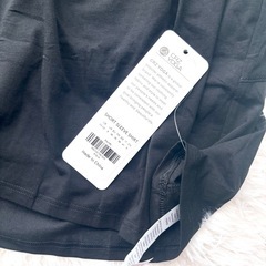 新品✨️ レディース ヨガウェア トップス Tシャツ ブラック 黒 ゆったり S 半袖の画像