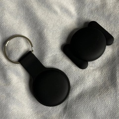 2個セット　ブラック　黒　AirTag ケース シリコンケースの画像
