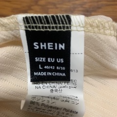 （未使用）SHEIN女性トップスの画像