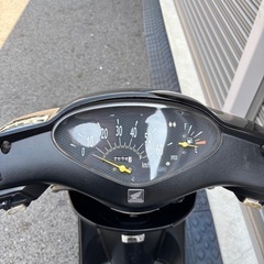 4123.定番人気　62ディオ　シート、ミラー新品　千葉県柏市　即日配送、自走引き取りも可能の画像