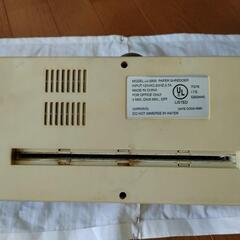 薄型 全自動 電動シュレッダーを無料で差し上げます。の画像