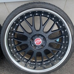 20インチホイール　SSR ヴィエナLM9の画像