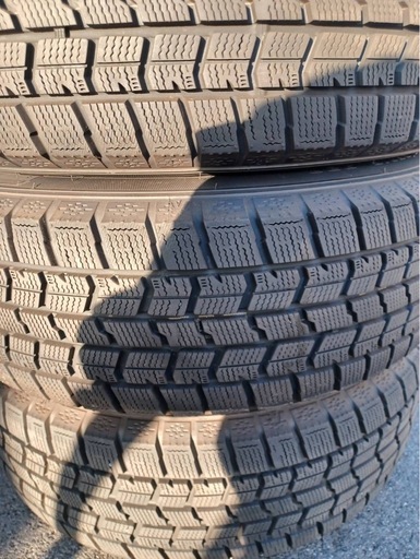 超美品‼️GOODYEAR ICENAVI ‼️スタッドレスタイヤ4本セット