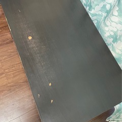 引き取り手がいないと捨ててしまいます。 IKEA ローテーブルの画像