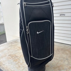 NIKEゴルフバッグの画像