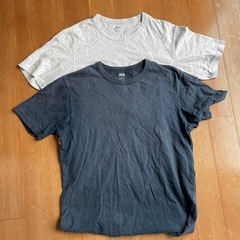 UNIQLOメンズ XL　クルーネックTシャツ　半袖の画像