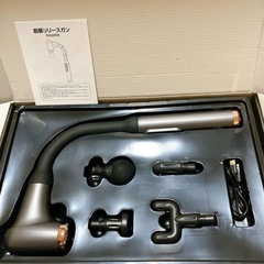 在庫一掃セール‼️筋膜リリースガンハンディタイプ【液晶ディスプレイ搭載・弾力性アーム背中まで届く】の画像