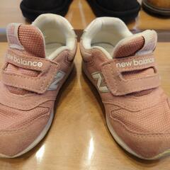 new balanceニューバランス キッズシューズ4点 14.0,14.5cmの画像