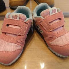 new balanceニューバランス キッズシューズ4点 14.0,14.5cmの画像