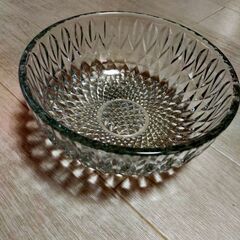 【無料】未使用　大きめガラス器　丼