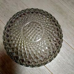 【無料】未使用　大きめガラス器　丼の画像