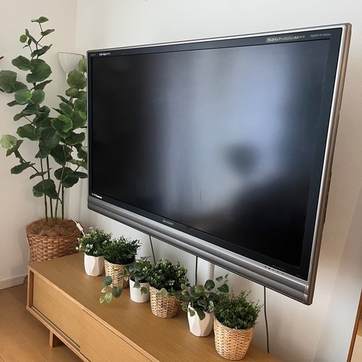 地域限定・お届け無料 SHARP シャープ LC-52EX5 液晶テレビ 52V 地域限定・お届け無料 SHARP シャープ LC-52EX5 液晶テレビ 52V
