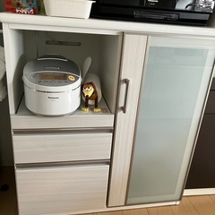 食器棚