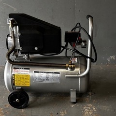 オイルレスエアーコンプレッサー 25L