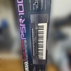 YAMAHA PSR-100 電子ピアノ　エレクトーンの画像