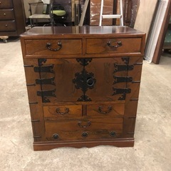 李朝家具 引出し付きキャビネット アンティークっぽい雰囲気の重厚感ある佇まい✨50cm×32cm×高さ57cmの画像