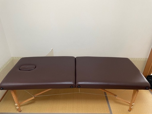 マッサージベッド