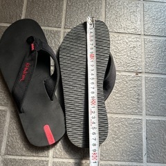 KICKERS ブラック ビーチサンダル
の画像