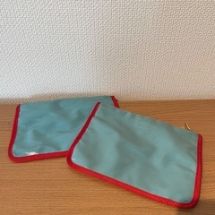 miumiu ポーチ　2点セットの画像