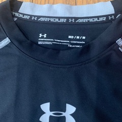 新品未使用 UNDER ARMOR  コンプレッションウェア 3着セット‼️
の画像