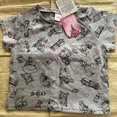アリス柄　未使用Tシャツの画像