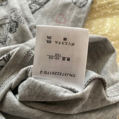 アリス柄　未使用Tシャツの画像