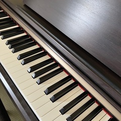 電子ピアノ　YAMAHA ARIUS YDP-160の画像