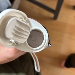 TOTO携帯ウォシュレットYEW4R2の画像