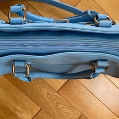 ショルダーバッグ　ハンドバッグ　肩紐付きの画像