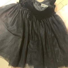 H&M 　90サイズ　女の子　ドレスの画像