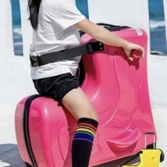 子供用スーツケースの画像