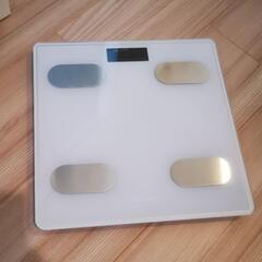 体重計 デジタルの画像