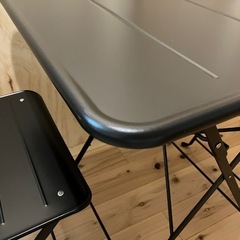 スンドソー テーブルチェアセットの画像