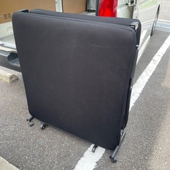 折りたたみ簡易シングルベッド