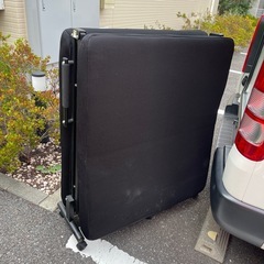 折りたたみ簡易シングルベッドの画像