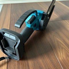 コードレスハンディチェーンソー
の画像