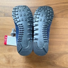 new balance ML574EGN 27cmの画像