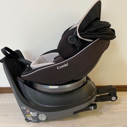 combi グルーヴスマートISOFIX