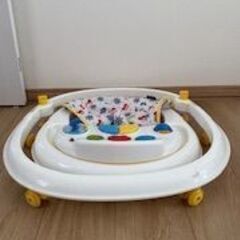歩行器（西松屋）の画像