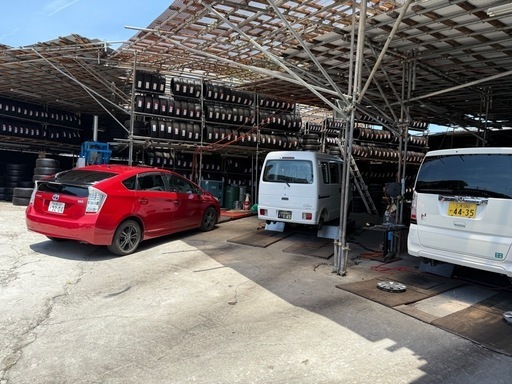16インチ中古綺麗なタイヤ(4本)+交換、愛知県大府市、アマントレーディング株式会社