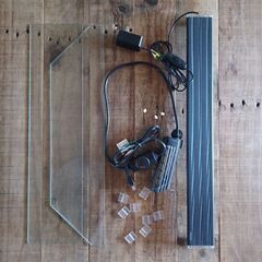 【商談中】shiturae collection EHEIM 500 50Hz Giassterior 60cm 水槽 setの画像