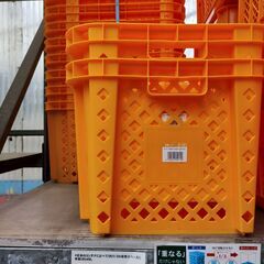 収穫コンテナ（20個）を格安で譲ります！1個当たり容量約45L！