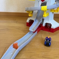 最終値下げ！⭐️美品　箱あり　パウパトロール　DXパウステーションの画像